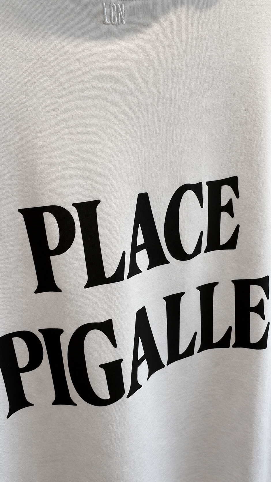 T-shirt Place Pigalle – Cloud Dancer 